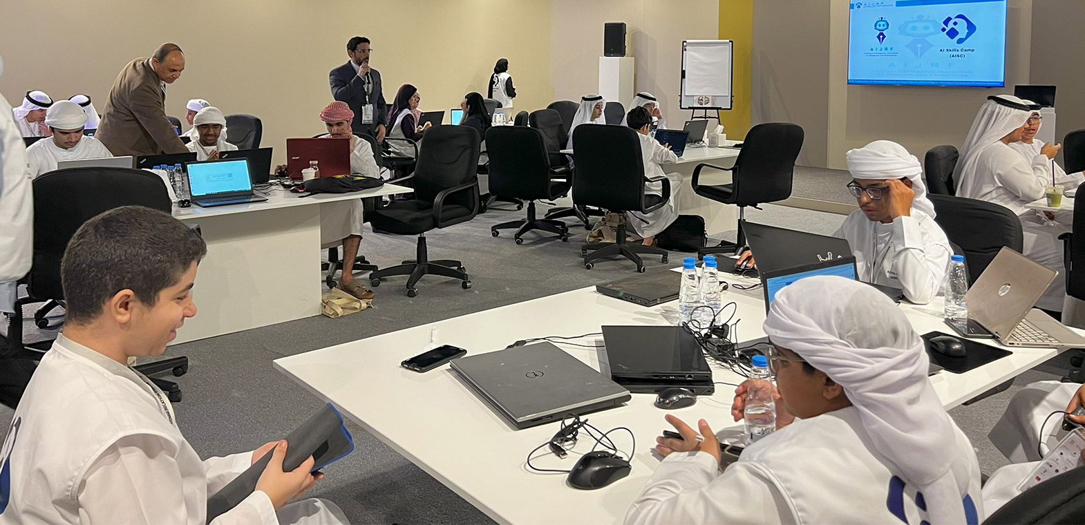 مخيم مهارات الذكاء الاصطناعي