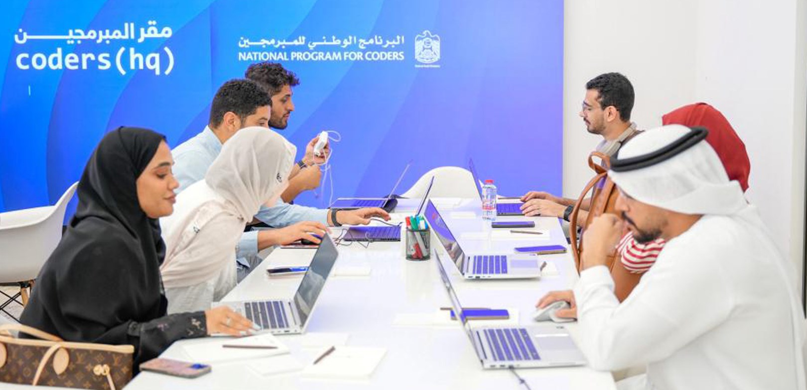 الشباب العرب يستكشفون النماذج المبتكرة للذكاء الاصطناعي مع خبراء "مايكروسوفت"