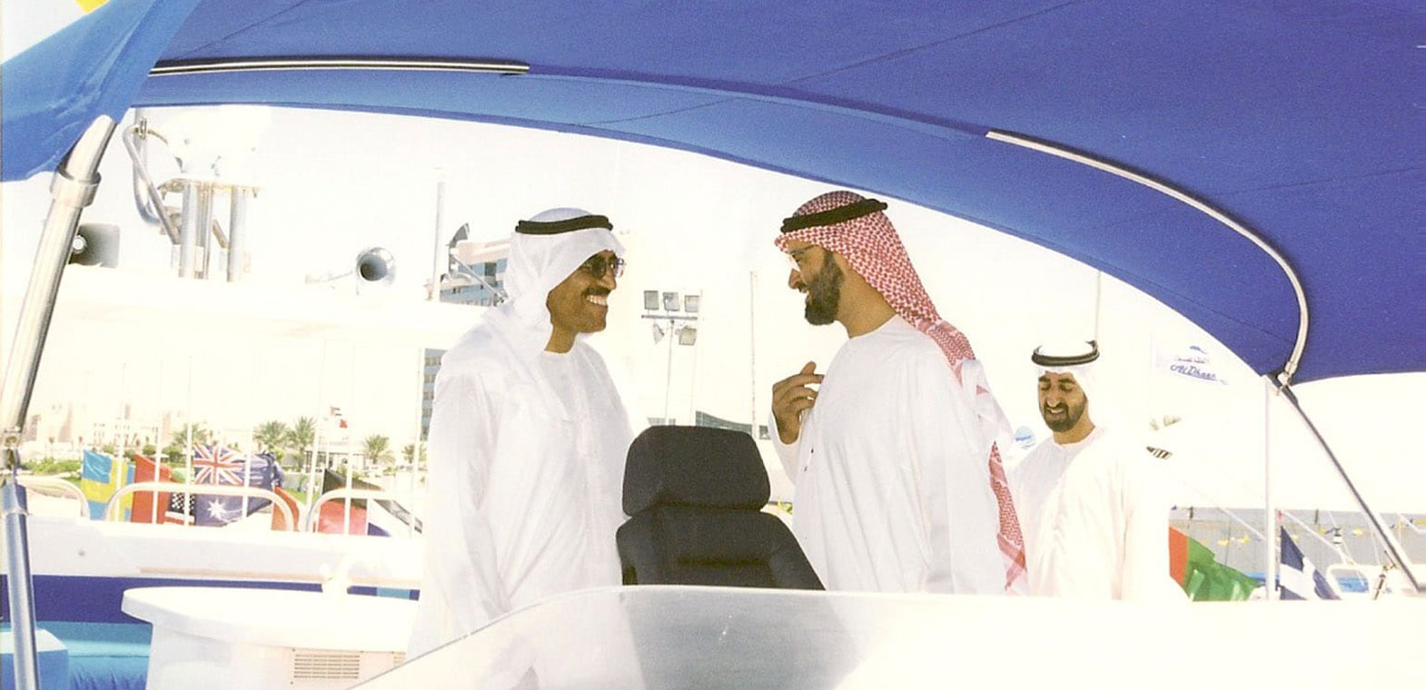 محمد الشعّالي.. بين شغف الحياة ومسؤولية الدوبلوماسية