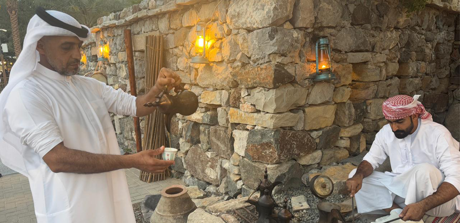 سنع الإماراتي ودوره في ترابط الأسرة والمجتمع