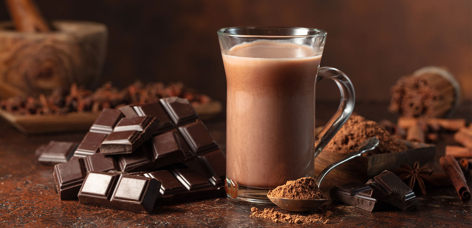 كأس الشوكولاتة الساخنة