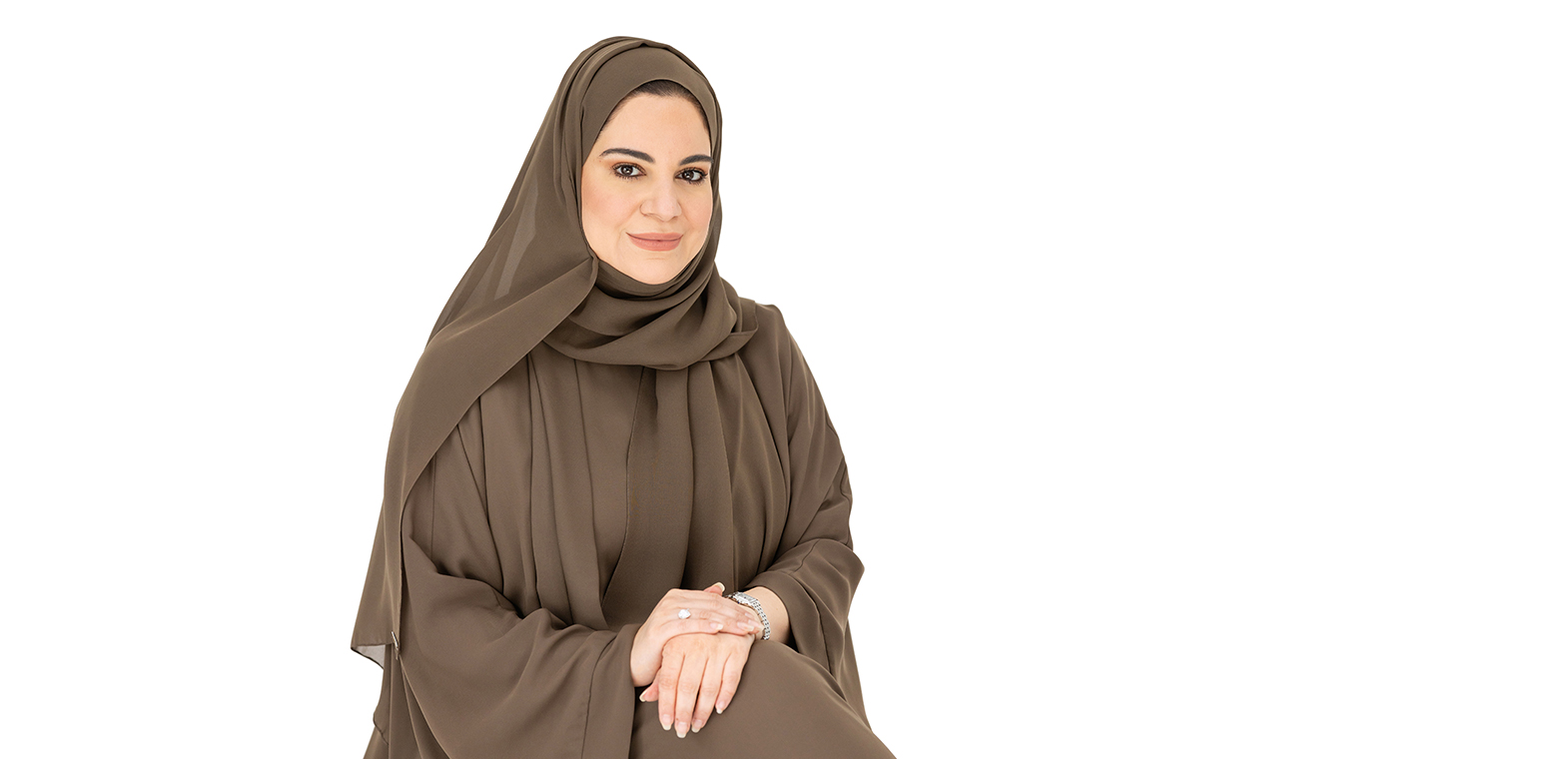 نادية النجار تلمس الضوء في القائمة القصيرة لجائزة البوكر 