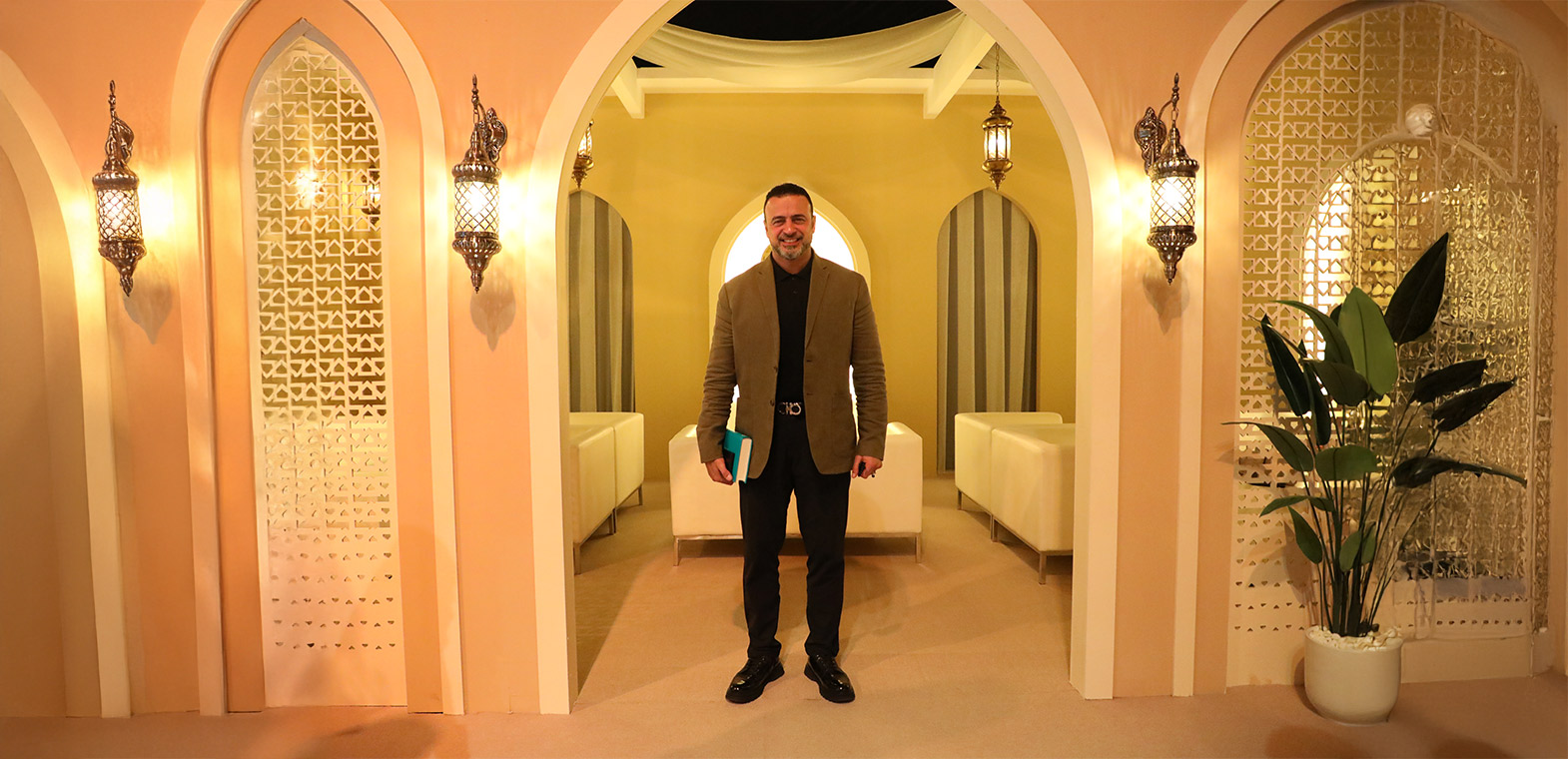 مصطفى حسني: معايشتي هموم الناس سبب نجاحي