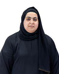 موزة المهيري: مساعدة الآخرين... سر النجاح