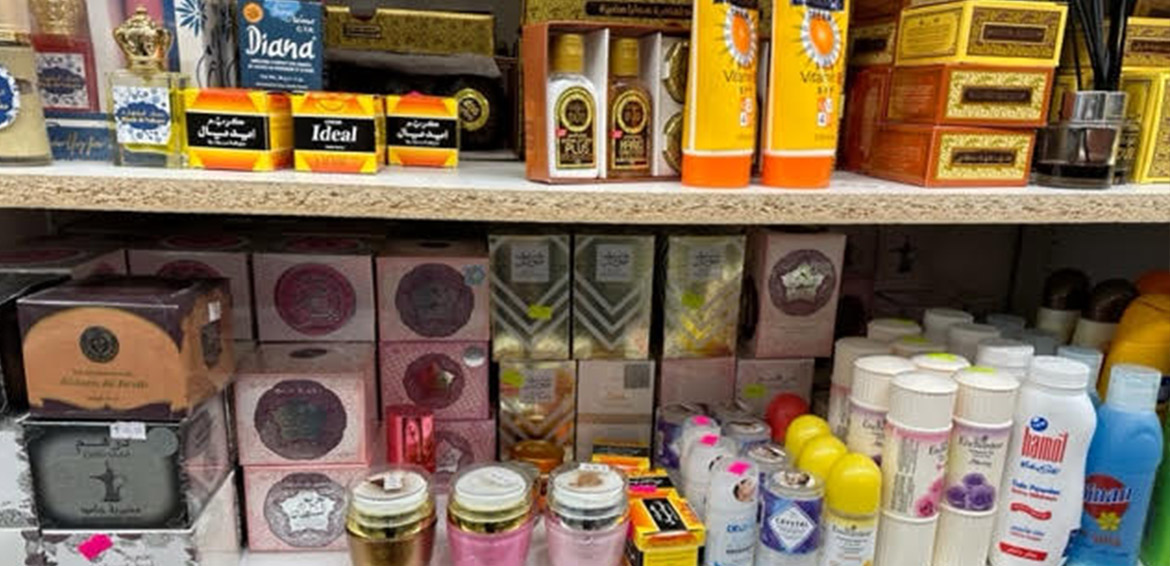 عبق العطور الإماراتية يفوح في الأسواق الكندية