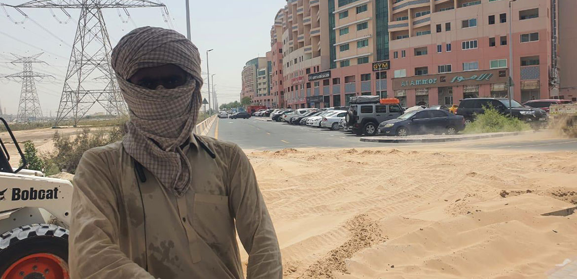 قاسم .. الإمارات أرض الخير والسلام والوئام 