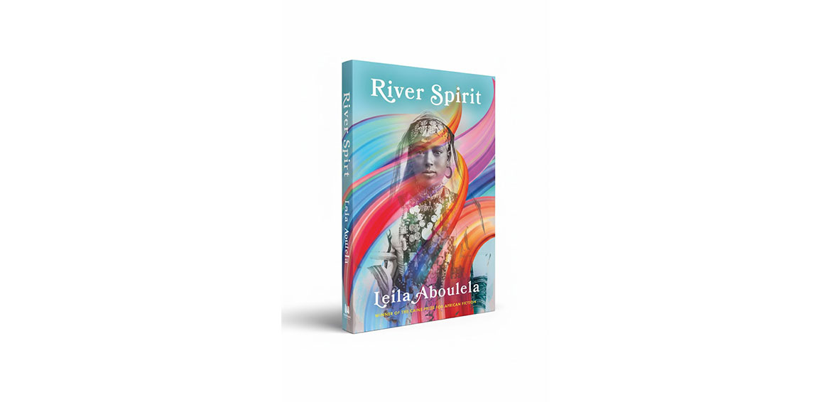 ليلى أبو العلا: زهرة أطلت وسط أشواك الغربة