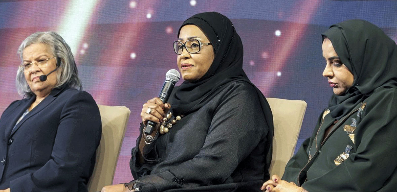 جواهر القاسمي: "منصات العالم الرقمي مُسخّرة للإبداع البشري" 