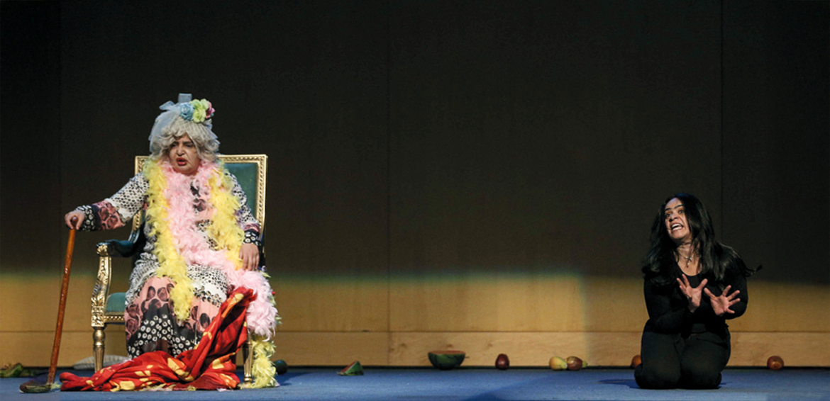 المسرح في الإمارات .. قراءة عميقة للعروض المسرحية الإماراتية بين الفكرة والفرجة