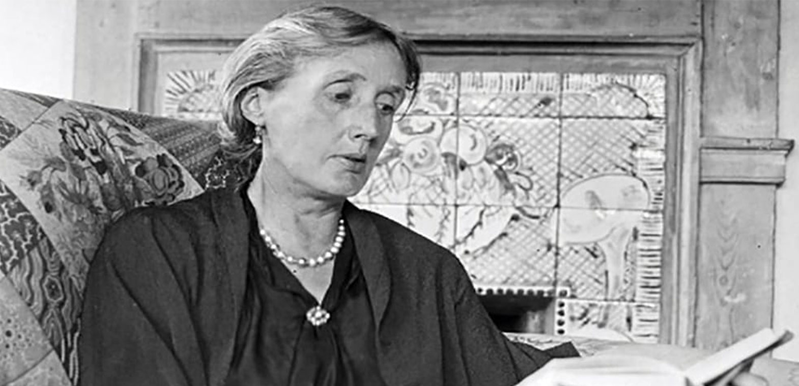 خطاب فرجينيا وولف الأدبي: دخل مستقل لكتابة حرة